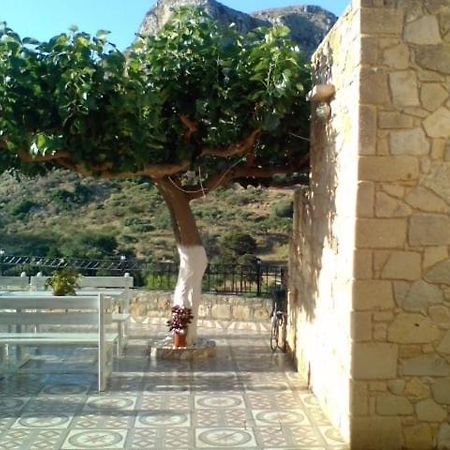 Luxurious Stone Apartment 2 Kerá 外观 照片